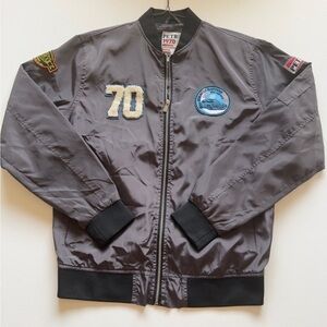 New 1 of 1 Vintage 1970 Petrol Premium Utilitarian Gas Station Light Jacket